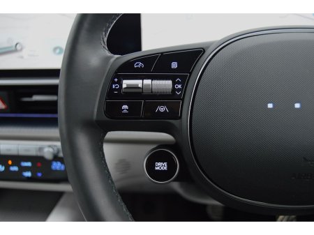 2023 Hyundai Ioniq 6 Ioniq 6 Elegance 77 kW €35,995 thumbnail