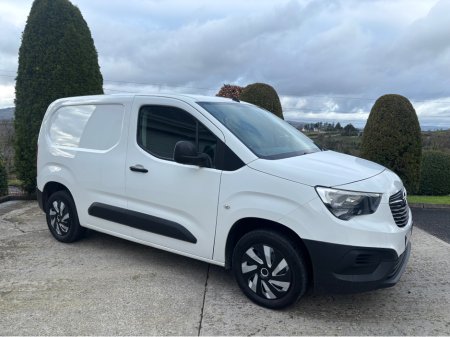 2021 Opel Combo - thumbnail 4