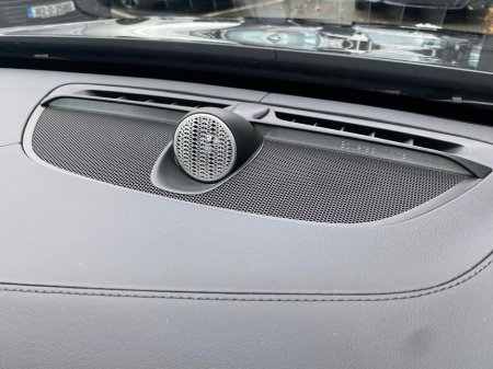 2025 Volvo XC90 - thumbnail 10