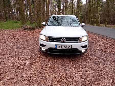 2019 Volkswagen Tiguan - thumbnail 2