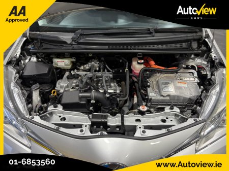 2019 Toyota Yaris /Vitz 1.5 Self-Charging Hybrid Automatic. AA APPROVED // FINANCE & NATIONWIDE DELIVERY AVAILABLE // SIMI DEALER €12,995 thumbnail