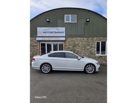 2017 Volkswagen Passat  €19,950 thumbnail