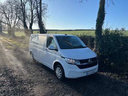 2021 Volkswagen Transporter  €16,998 thumbnail
