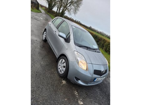 2008 Toyota Yaris 1.3 VVT-i Luna MY06 €3,900