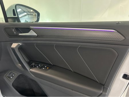 2023 Volkswagen Tiguan - thumbnail 16