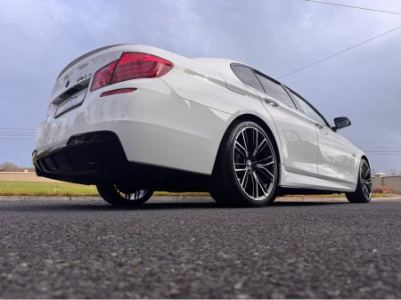 2016 BMW 5 Series - thumbnail 14