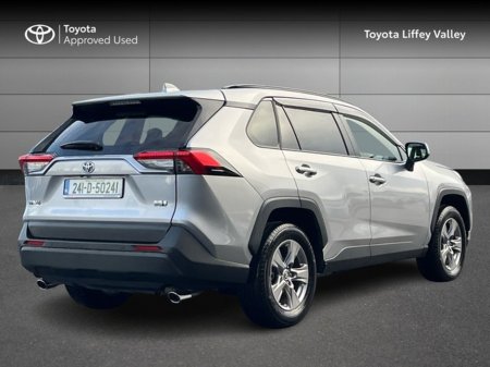 2024 Toyota Rav4 RAV4 2.5 HYBRID €41,950 thumbnail