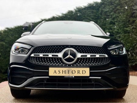 2023 Mercedes-Benz GLA Class - thumbnail 2