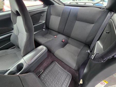 2005 Toyota Celica - thumbnail 11
