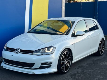 2016 Volkswagen Golf R-LINE PACK 1.4 TSI // HIGHLINE // ABT FRONT LIP // NEW 19" ALLOYS // SERVICE HISTORY €16,950 thumbnail