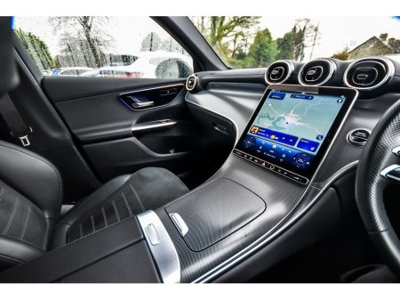 2025 Mercedes-Benz GLC Class - thumbnail 18