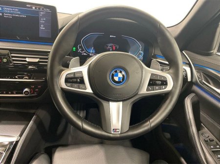 2024 BMW 5 Series 530e M Sport Touring €50,950 thumbnail
