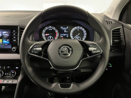2022 Skoda Karoq Ambition 1.0TSI 110BHP - Parking Sensors - Climate Control - Cruise Control - Auto Lights/Wipers - Apple CarPlay/Android Auto €26,950 thumbnail