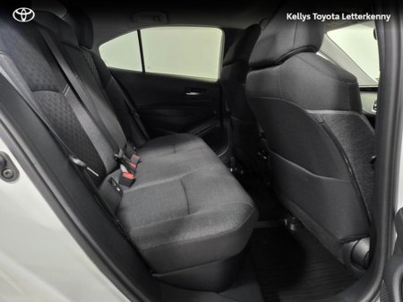 2023 Toyota Corolla COROLLA HYBRID LUNA SPORT #39 €28,995 thumbnail