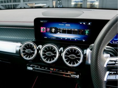 2025 Mercedes-Benz EQB - thumbnail 16