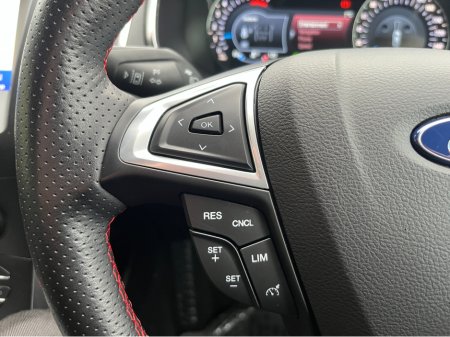 2023 Ford S-Max 7 SEATER AUTOMATIC ST-LINE 2.5 HYBRID PETROL //HIGH SPEC//HEATED SEATS AND STEERING WHEEL//ELECTRIC HALF LEATHER SEATS//REVERSE CAMERA//KEYLESS ENTRY//SAT NAV// €37,950 thumbnail