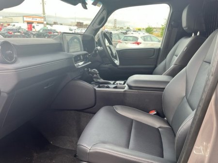 2025 Toyota Landcruiser - photo 6