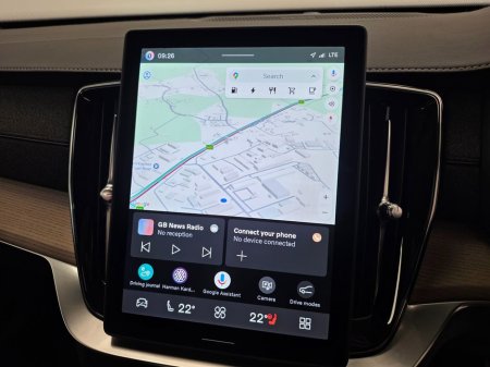 2025 Volvo XC90 - thumbnail 13