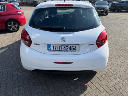 2017 Peugeot 208 - thumbnail 5