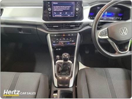 2023 Volkswagen T-Roc LIFE TSI 1.0 Petrol Manual €25,795 thumbnail