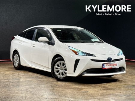 2022 Toyota Prius - thumbnail 1