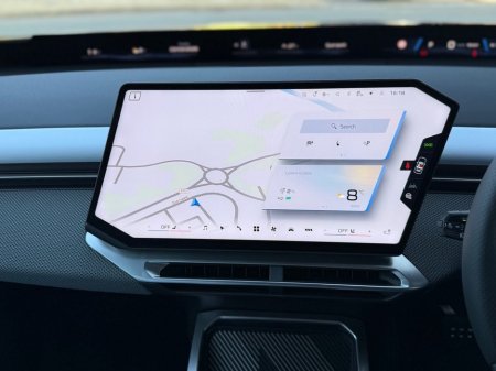 2026 BMW iX3 - thumbnail 18