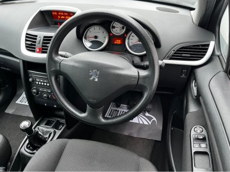 2011 Peugeot 207 1.4 SE 94 BHP LOW KM €2,900 thumbnail