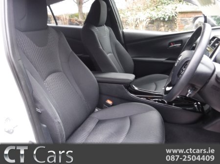 2018 Toyota Prius 1.8 AUTO HYBRID LOW MILES HIGH SPEC €15,950 thumbnail