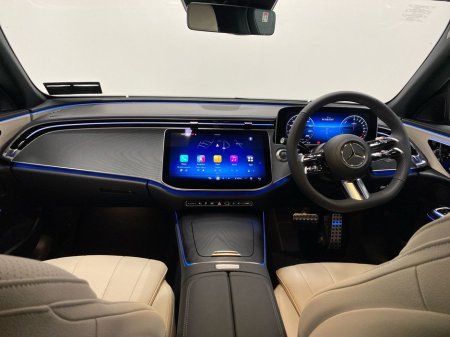 2025 Mercedes-Benz E Class - thumbnail 10