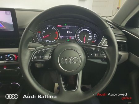 2023 Audi A4 35 TDI 163HP S Tronic SE €37,950 thumbnail