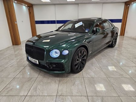 2022 Bentley Flying Spur V6 Hybrid Auto // Racing Green €164,950 thumbnail