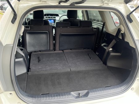 2018 Toyota Prius Alpha 7 SEATER AUTOMATIC HYBRID 1.8 PETROL //KEYLESS ENTRY//REVERSE CAMERA//ADAPTIVE CRUISE CONTROL// €19,950 thumbnail