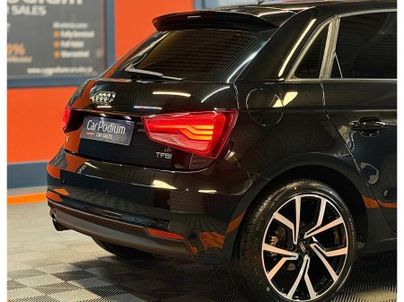2017 Audi A1 - thumbnail 20