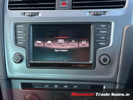 2016 Volkswagen Golf - thumbnail 11