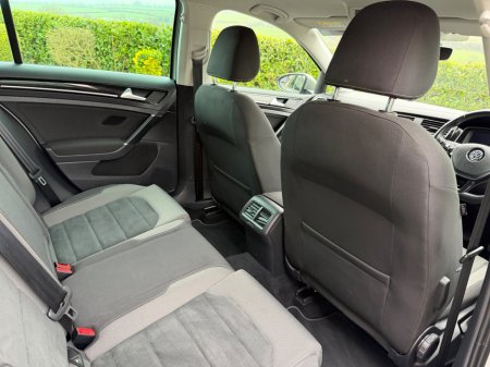 2019 Volkswagen Golf - thumbnail 13