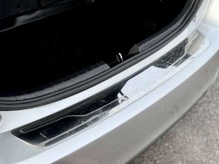 2020 Toyota Yaris - thumbnail 14