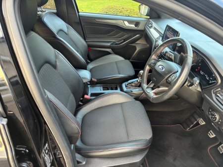 2019 Ford Focus - thumbnail 9