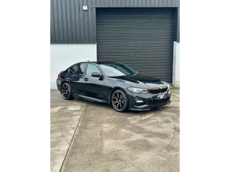 2021 BMW 3 Series  €35,995 thumbnail