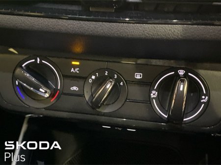 2023 Skoda Fabia Ambition 1.0MPI 65bhp *Sports Pack* €19,450 thumbnail