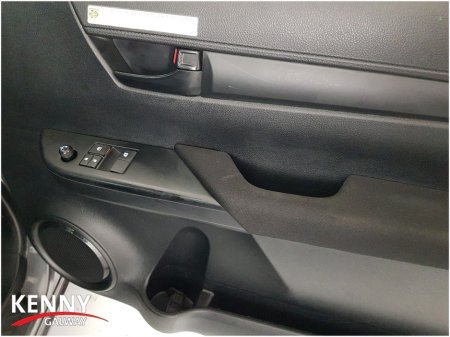 2022 Toyota Hilux 2.4 DLX SINGLE CAB 2DR thumbnail