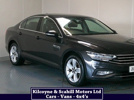 2020 Volkswagen Passat - thumbnail 10