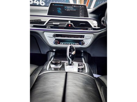 2021 BMW 7 Series M745e plug-in hybrid €49,950 thumbnail