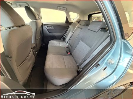2014 Toyota Auris - thumbnail 18