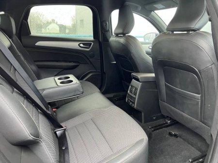 2024 Renault Arkana TECHNO E-TECH 1.6 HYBRID // VERY LOW MILEAGE // REVERSE CAMERA // AMBIENT LIGHTING €23,900 thumbnail