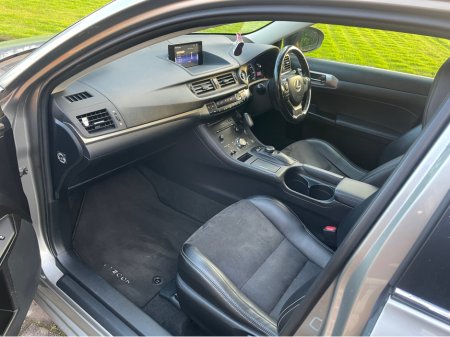 2016 Lexus CT 200 h CT 200H SPORT CVT 5DR AUTO 1.8 136BHP €12,950 thumbnail