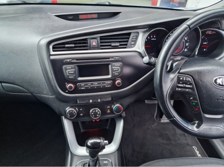 2017 Kia Ceed AUTOMATIC-1.6 CRDI-LOW MILEAGE €10,450 thumbnail