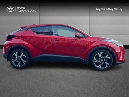 2023 Toyota C-HR C-HR HYBRID SPORT €28,750 thumbnail