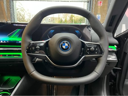 2024 BMW i5 2024 BMW I5 EDRIVE40 TOURING EXCELLENCE ELECTRIC AUTOMATIC / CRUISE CONTROL / 360° CAMERA / ELECTRIC MEMORY & HEATED SEATS / APPLE CARPLAY / PANORAMIC SUNROOF / PADDLE SHIFTERS / AMBIENT LIGHT thumbnail