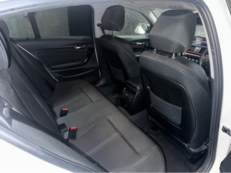 2018 BMW 1 Series 2018 BMW 1 SERIES |Automatic | ONLY 18,000KMS!!!!  | €15,999 thumbnail