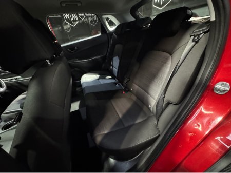 2018 Hyundai Kona 1.0 PETROL COMFORT 5DR €14,950 thumbnail